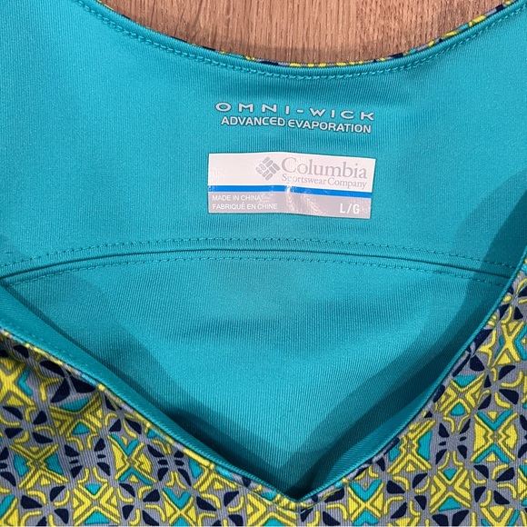 SALE Columbia Geometric Tank Top in Green and Blue - Picture 3 of 5